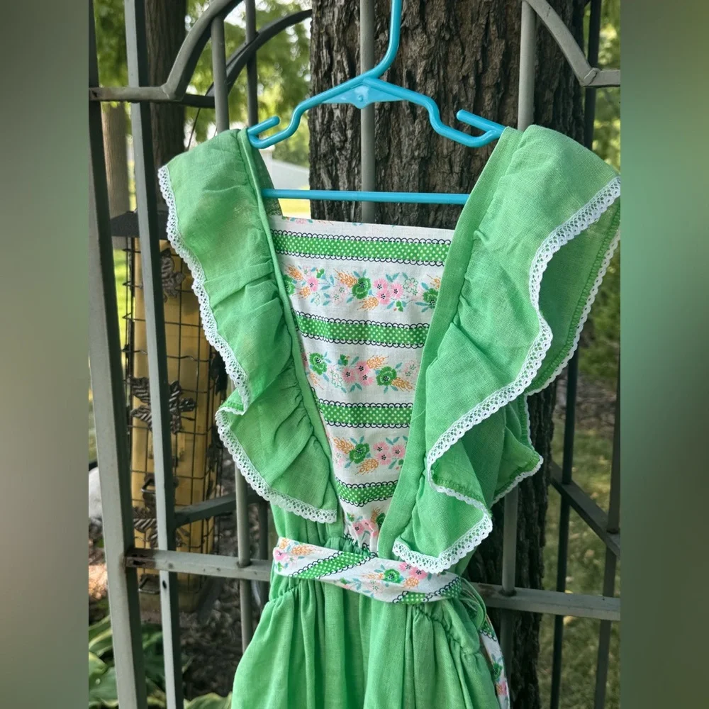 Sears roebucks vintage 1960s Green Floral Kids Dress - Picture 3 of 7